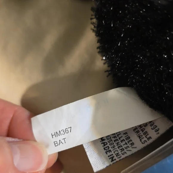 GANZ Sparkly Black Bat Plush Toy - Picture 3 of 6